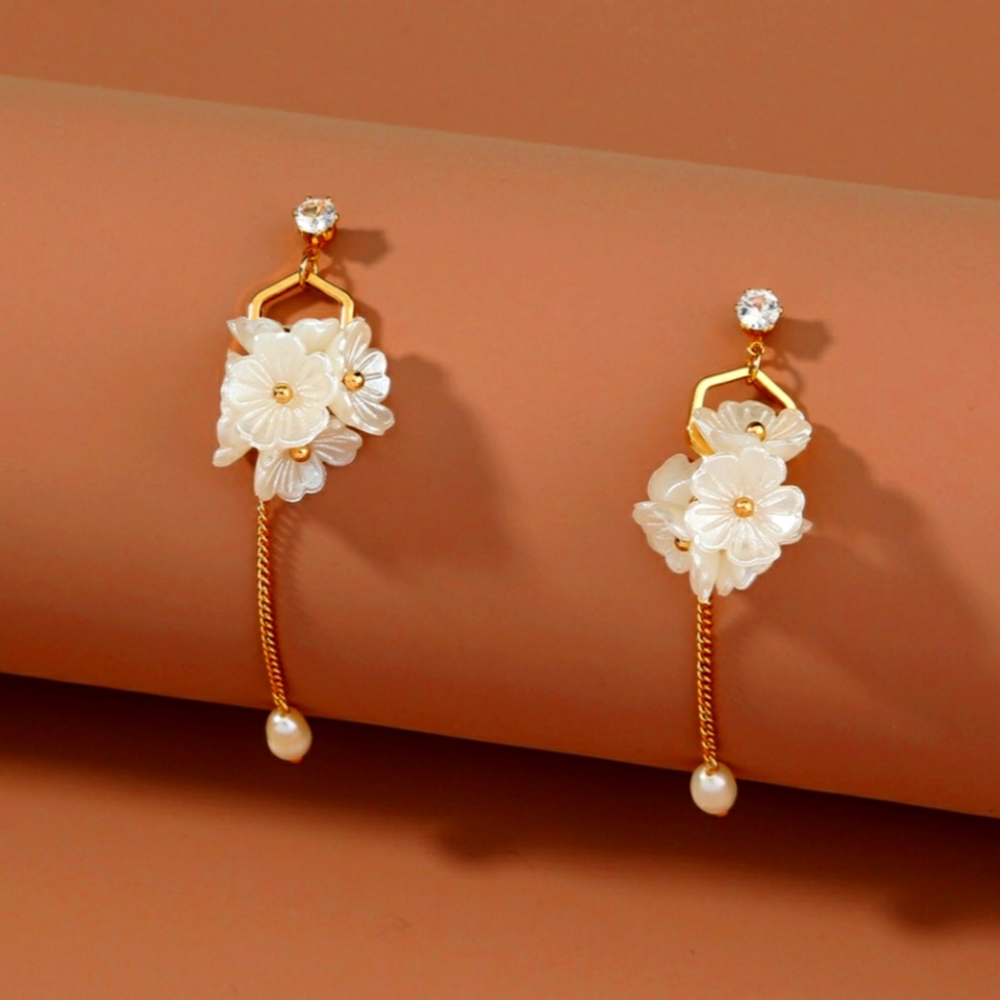 Fashion peral earrings long tasel